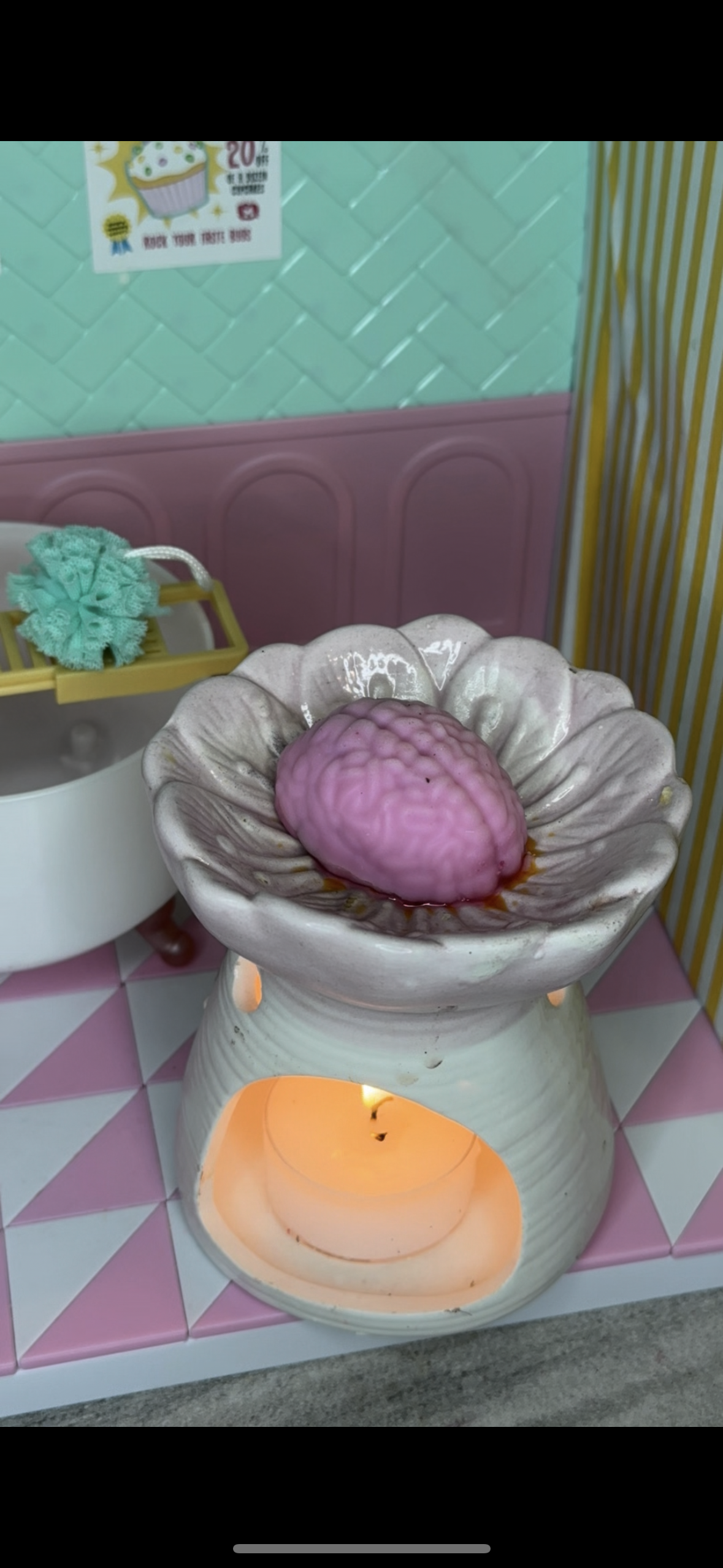 Wax melt - brain with jelly center